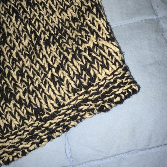 PURE & SIMPLE CHUNKY TURTLENECK - Picture 6 of 6